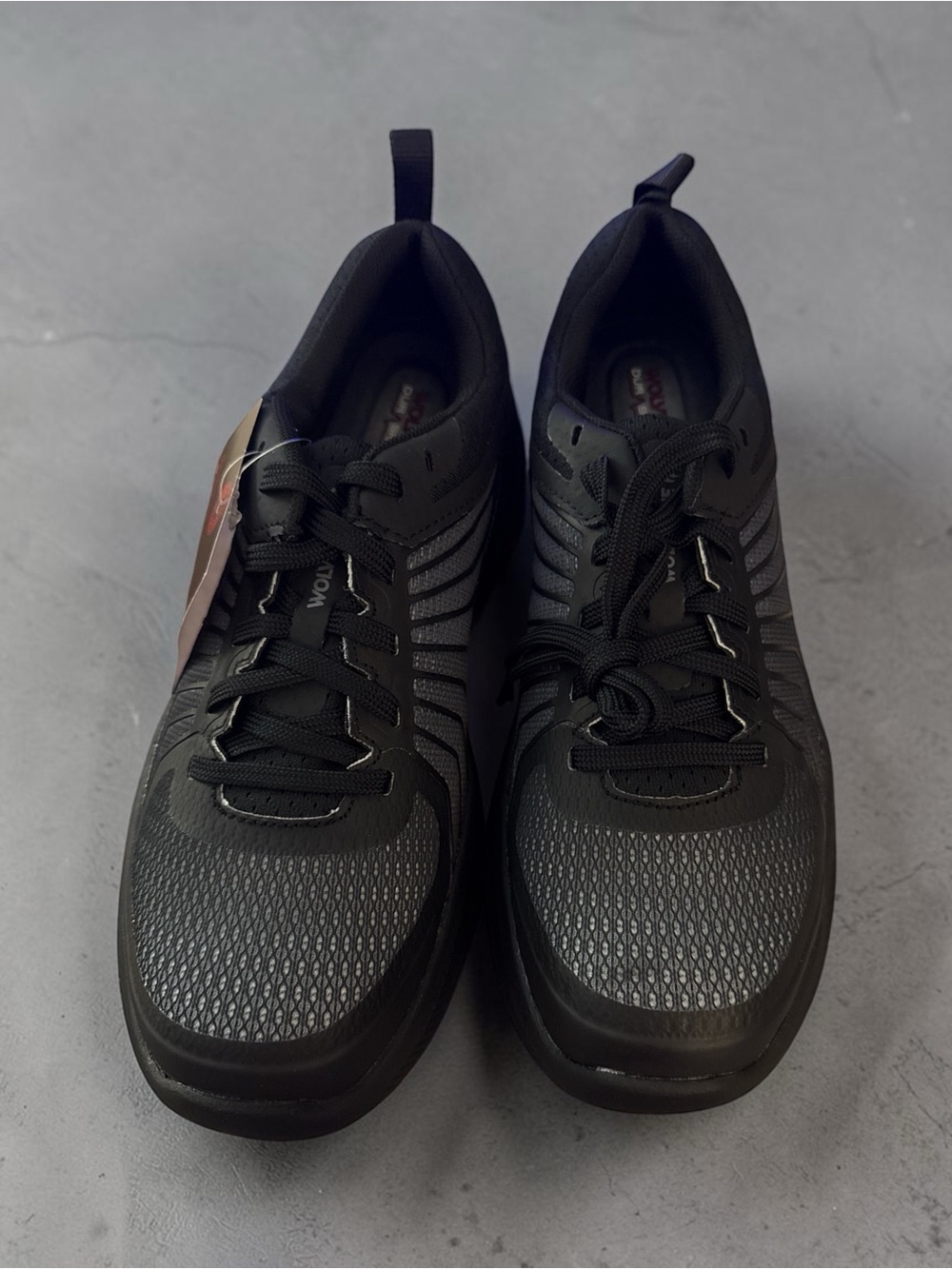Women’s New in Box Wolverine Bolt Durashocks All-Black Athletic Work Shoe Sz 9.5